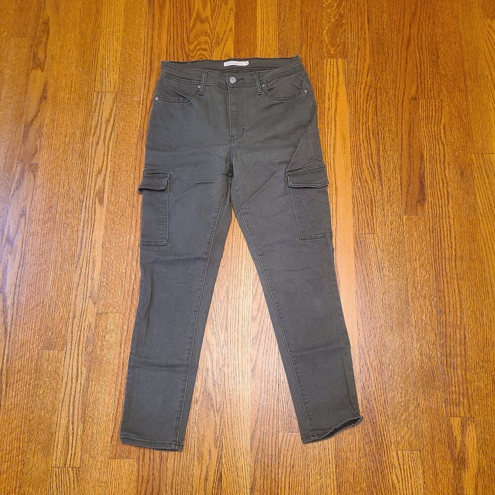 Levi's Women's 721 Skinny Cargo Ankle Jeans Color Military Green Size 29